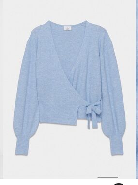 Aritzia Wilfred Cassidy wrap sweater